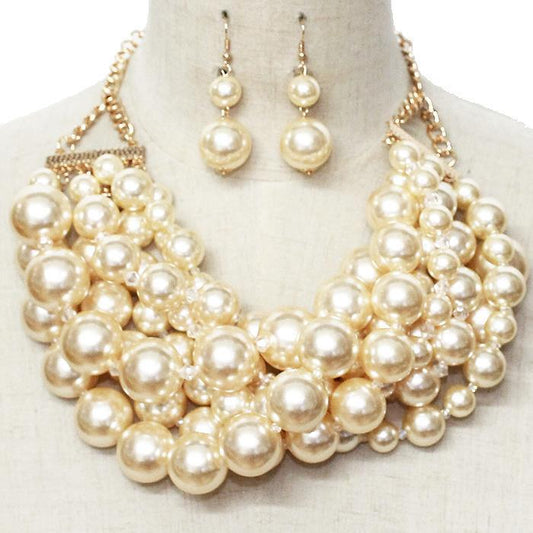 Pearl Layered Necklace Set